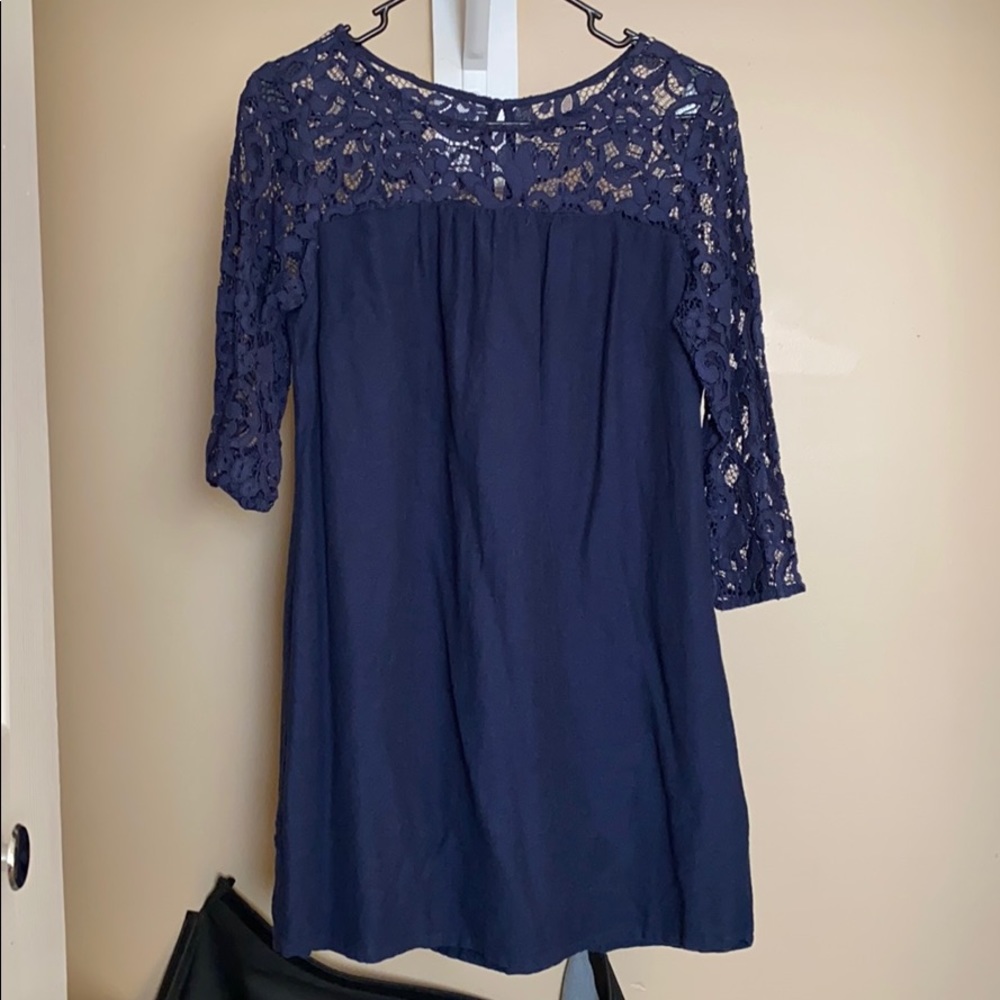 Cute navy blue tunic dress with lace sleeves